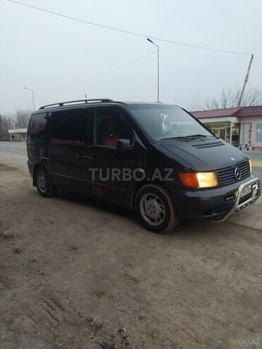 Mercedes  1999, 350,000 km - 2.1 l - Biləsuvar