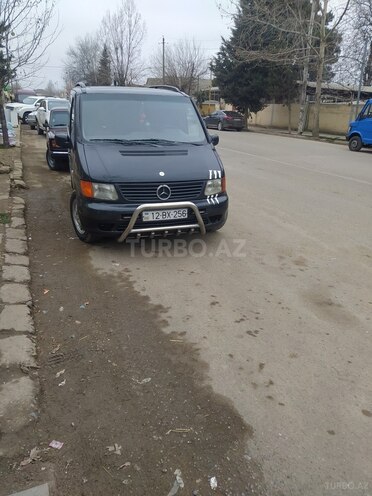 Mercedes  1999, 350,000 km - 2.1 l - Biləsuvar