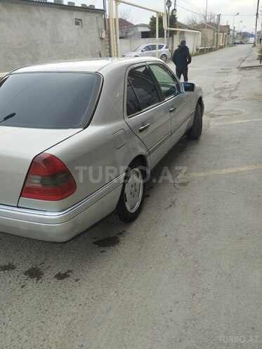 Mercedes C 180 1993, 524,804 km - 1.8 l - Bakı