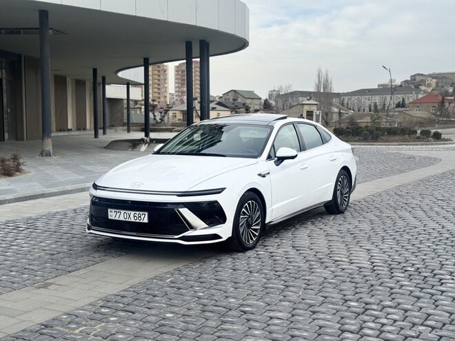 Hyundai Sonata-10