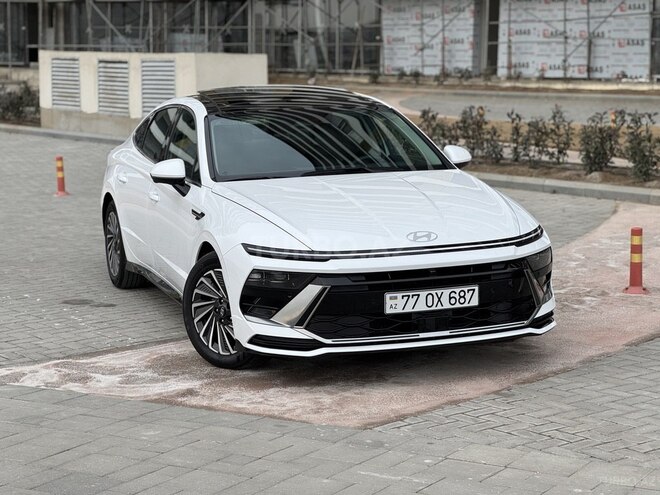 Hyundai Sonata-2
