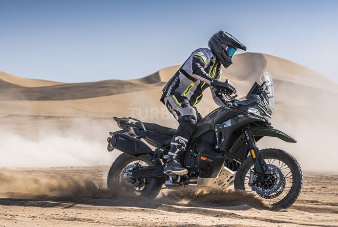 CFMOTO 1000MTX-8