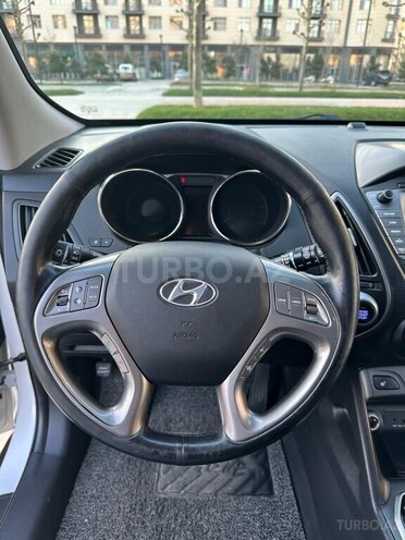 Hyundai ix35 2014, 303,500 km - 2.0 l - Bakı