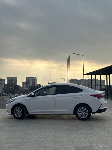 Hyundai Accent 2021, 89,000 km - 1.6 l - Bakı