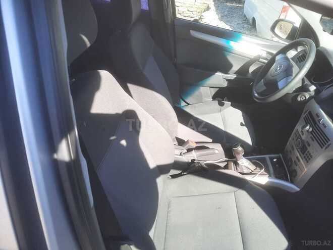 Opel Astra 2007, 265,000 km - 1.4 l - Quba