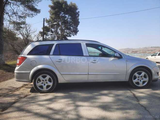 Opel Astra 2007, 265,000 km - 1.4 l - Quba