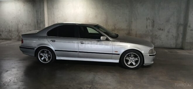 BMW 530 2001, 350,000 km - 2.9 l - Bakı