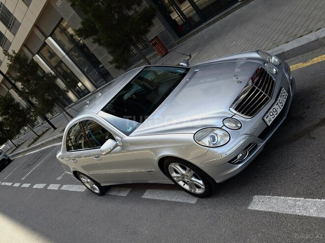 Mercedes E 200-2