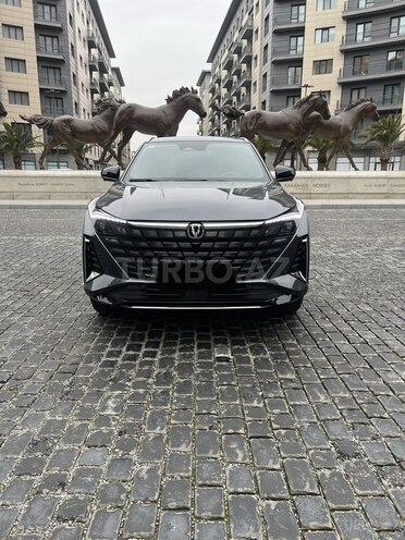 Changan  2025, 2,882 km - 1.5 l - Bakı