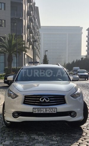Infiniti FX35-1