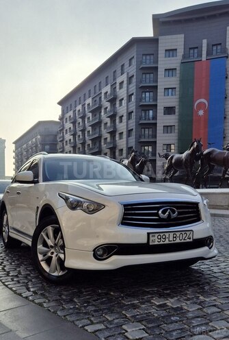 Infiniti FX35-5