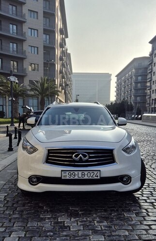 Infiniti FX35-6