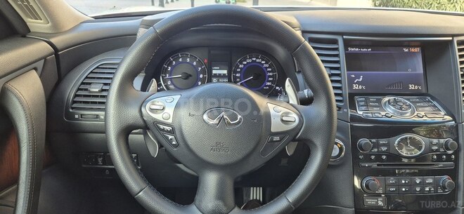 Infiniti FX35-18