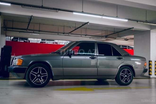 Mercedes 190 1992, 234,000 km - 2.0 l - Bakı