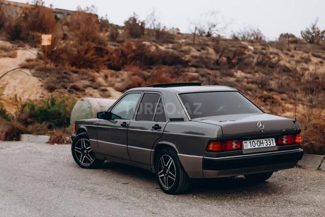 Mercedes 190 1992, 234,000 km - 2.0 l - Bakı