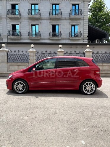 Mercedes B 180 2010, 109,000 km - 1.7 l - Gəncə