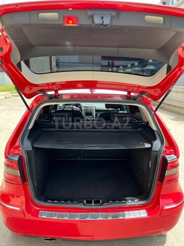 Mercedes B 180 2010, 109,000 km - 1.7 l - Gəncə
