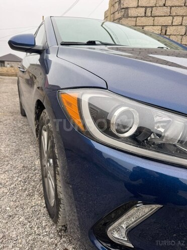 Hyundai Elantra 2017, 93,600 km - 2.0 l - Bakı