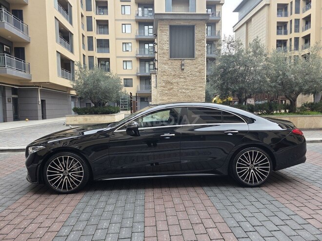 Mercedes CLS 300-2