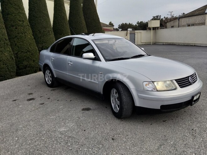 Volkswagen Passat 1999, 270,378 km - 1.8 л - Bakı