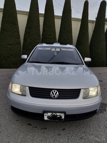 Volkswagen Passat 1999, 270,378 km - 1.8 л - Bakı