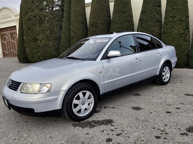 Volkswagen Passat 1999, 270,378 km - 1.8 л - Bakı