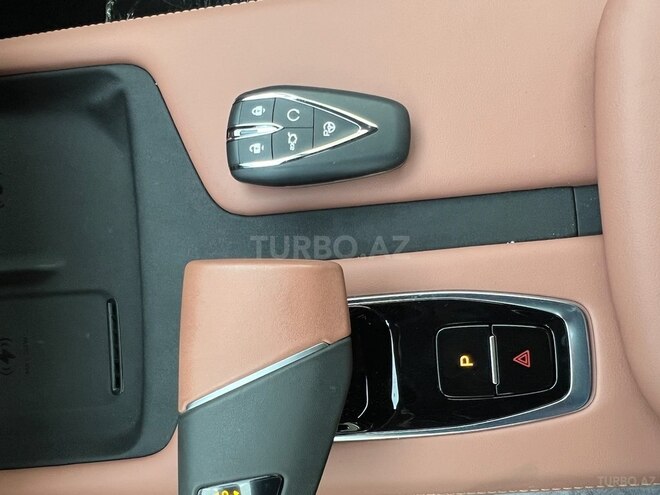 Changan  2025, 34 km - 1.5 l - Bakı