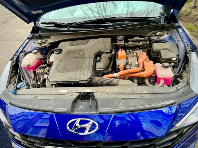 Hyundai Elantra-6