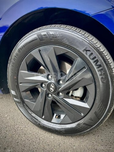 Hyundai Elantra-7