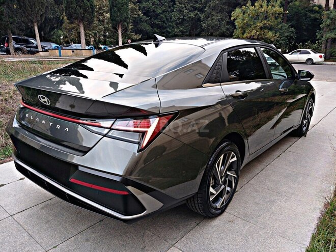 Hyundai Elantra 2024, 18,400 km - 1.6 l - Bakı