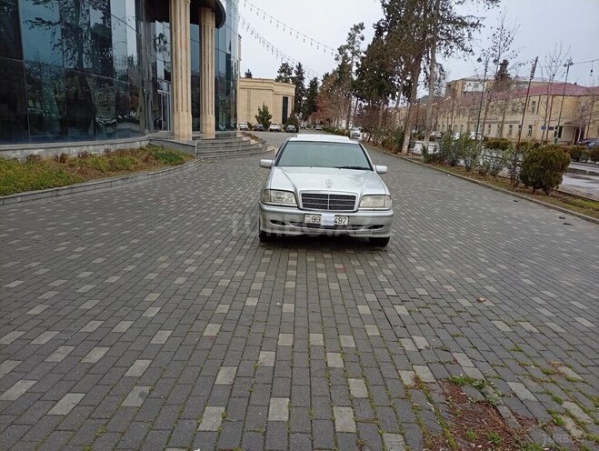 Mercedes C 220 1998, 321,123 km - 2.2 л - İmişli