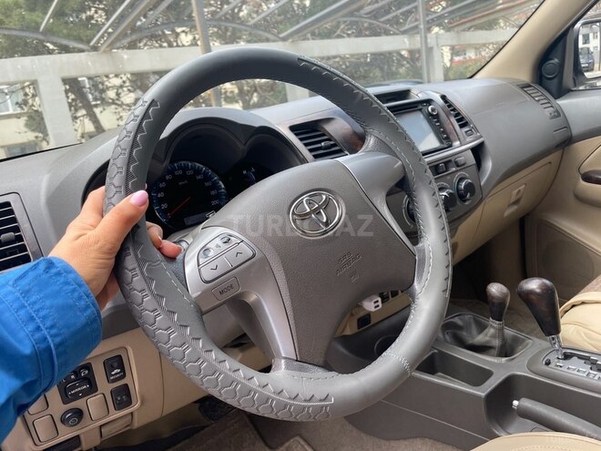 Toyota Fortuner 2013, 242,000 km - 2.7 l - Bakı