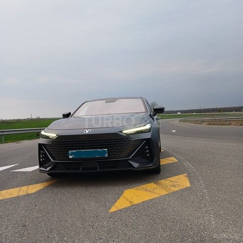 Changan  2023, 90,000 km - 1.5 l - Bakı