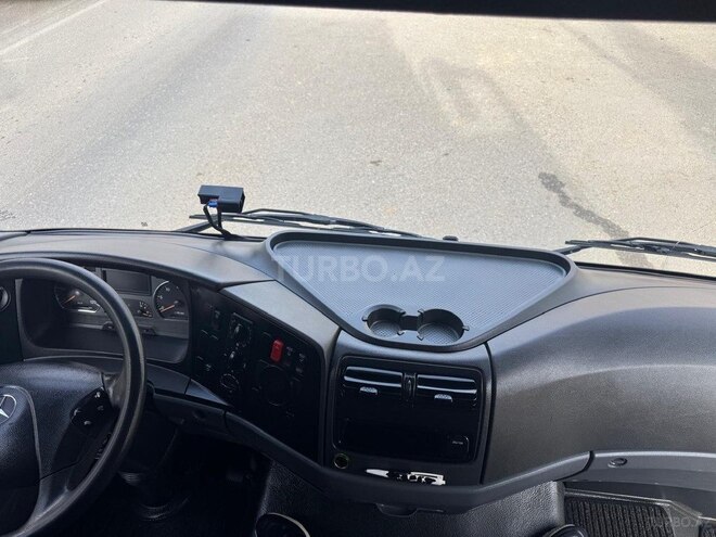 Mercedes Atego 818 2013, 694,500 km - 4.3 l - Bakı