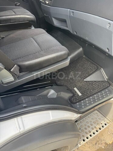 Mercedes Atego 818 2013, 694,500 km - 4.3 l - Bakı