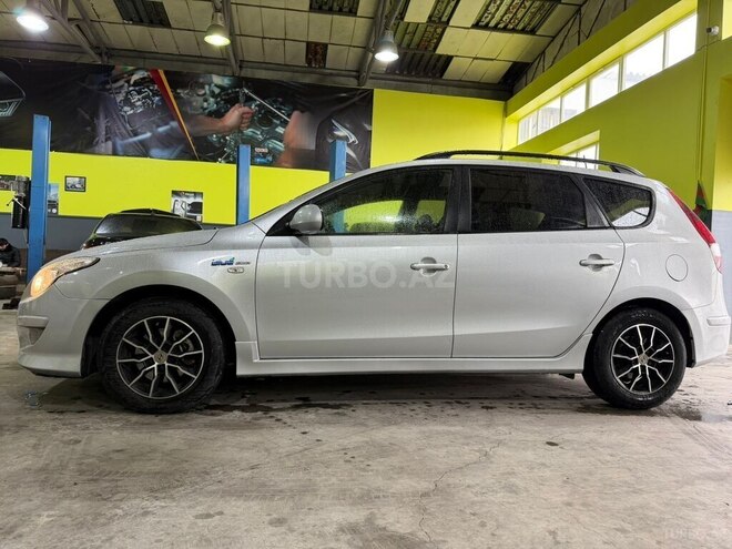 Hyundai i30 2010, 277,000 km - 1.6 l - Bakı