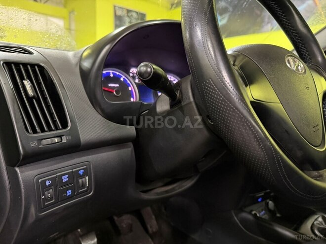 Hyundai i30 2010, 277,000 km - 1.6 l - Bakı