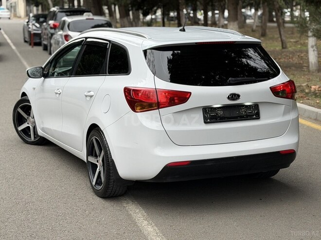 Kia  2012, 240,000 km - 1.4 l - Mingəçevir