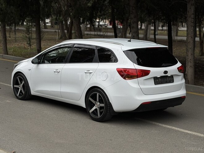 Kia  2012, 240,000 km - 1.4 l - Mingəçevir