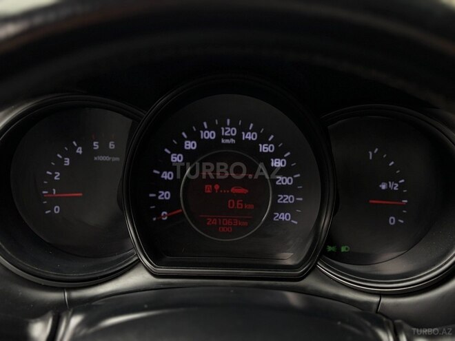 Kia  2012, 240,000 km - 1.4 l - Mingəçevir