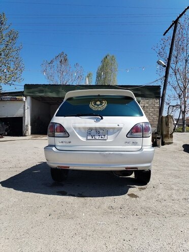 Lexus RX 300 2000, 254,225 km - 3.0 l - Qusar