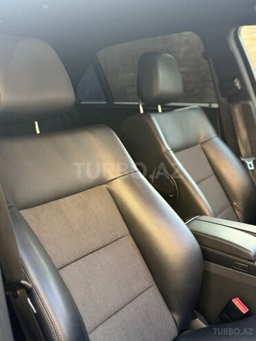 Mercedes E 220 2010, 272,000 km - 2.1 l - Bakı