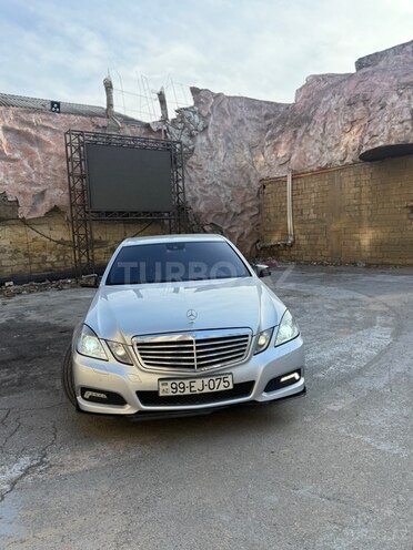 Mercedes E 220 2010, 272,000 km - 2.1 l - Bakı