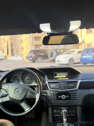 Mercedes E 220 2010, 272,000 km - 2.1 l - Bakı