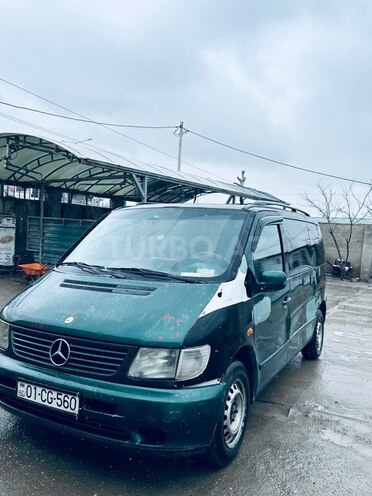 Mercedes V 220 1999, 99,990 km - 2.2 l - Bakı