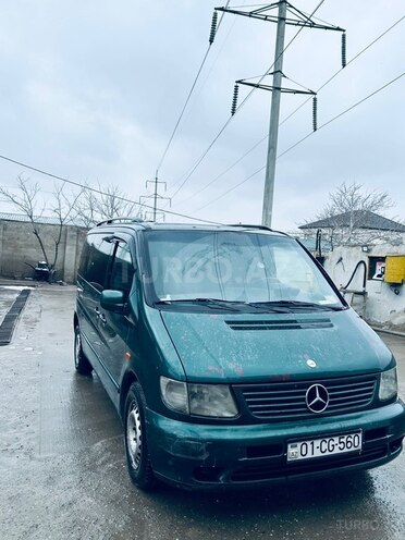 Mercedes V 220 1999, 99,990 km - 2.2 l - Bakı