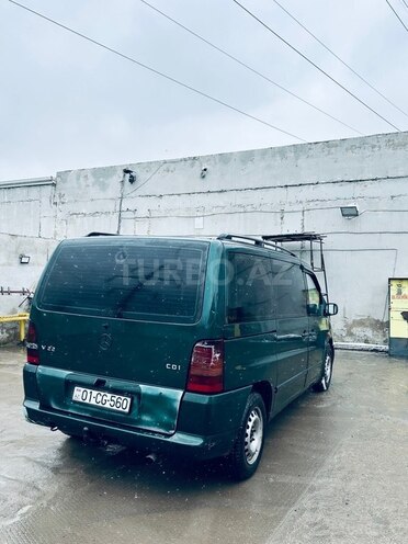 Mercedes V 220 1999, 99,990 km - 2.2 l - Bakı