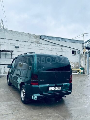 Mercedes V 220 1999, 99,990 km - 2.2 l - Bakı