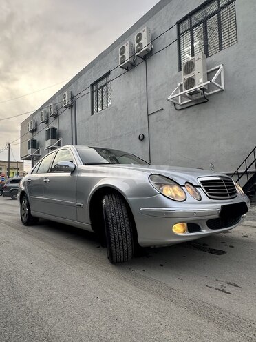Mercedes E 220 2005, 434,000 km - 2.2 l - Bakı
