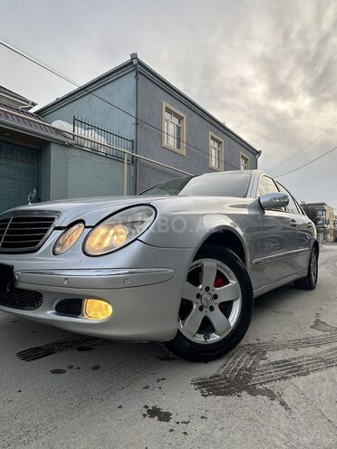 Mercedes E 220 2005, 434,000 km - 2.2 l - Bakı